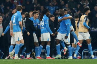 Napoli Rimonta La Juventus E C