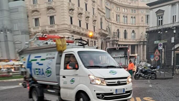 Napoli Si Rialza Dopo Capodann