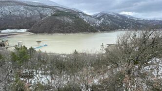 Nevicate Storiche Risolvono La