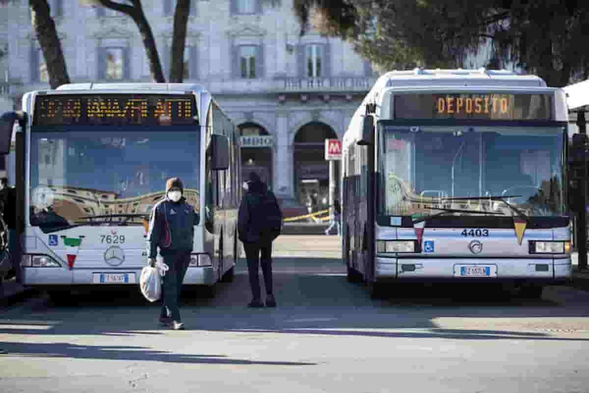 Nuove Proteste In Italia3A Il 2