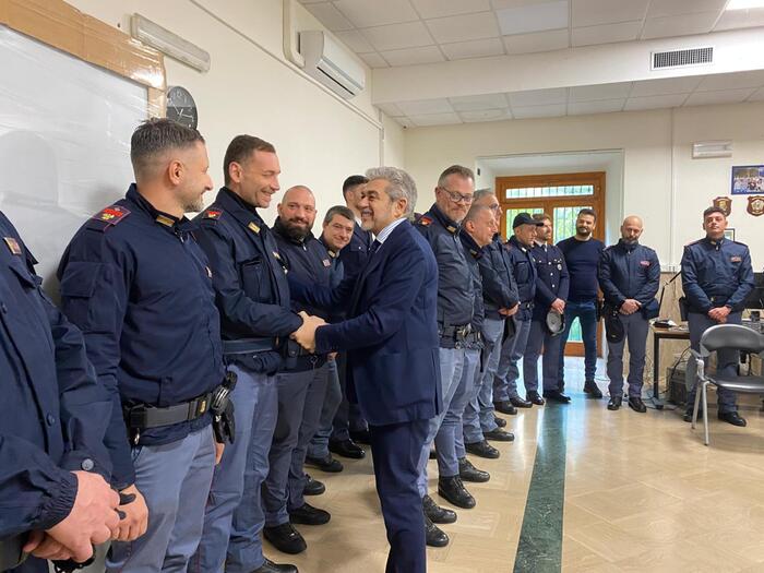 Nuovi Rinforzi Per La Questura