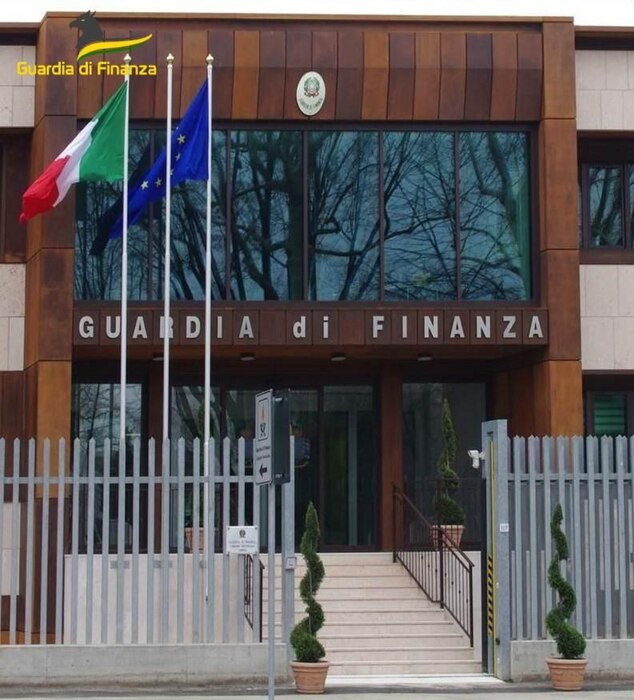Operazione Antidroga3A Dieci Ar