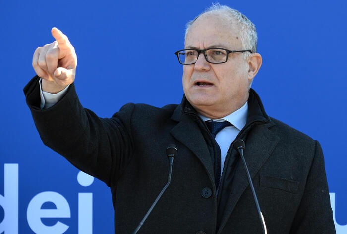 Otto Decenni Dalla Liberazione