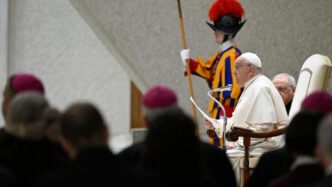 Papa Francesco Denuncia Lo Sfr