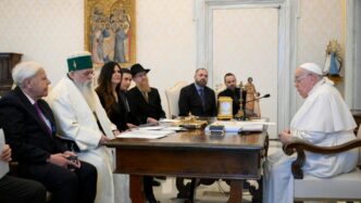 Papa Francesco Incontra La Del