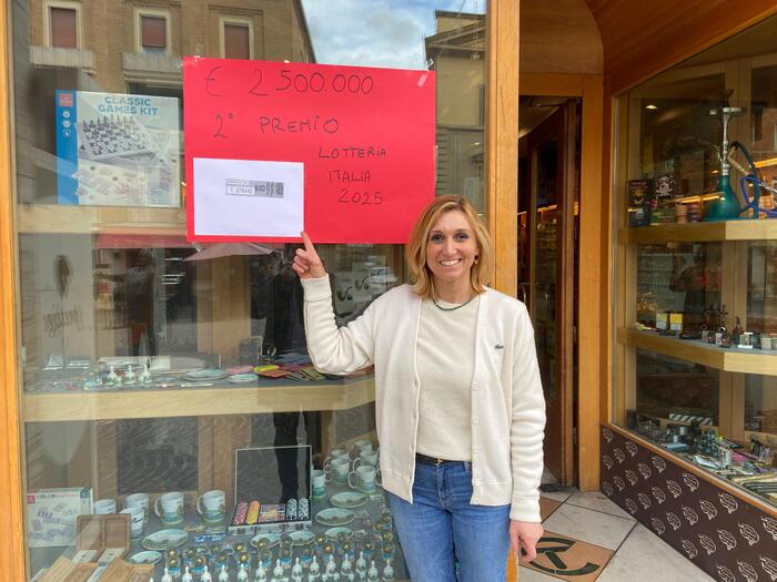 Pesaro Celebra La Fortuna3A Due