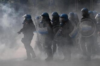 Poliziotti Condannati Per Le L