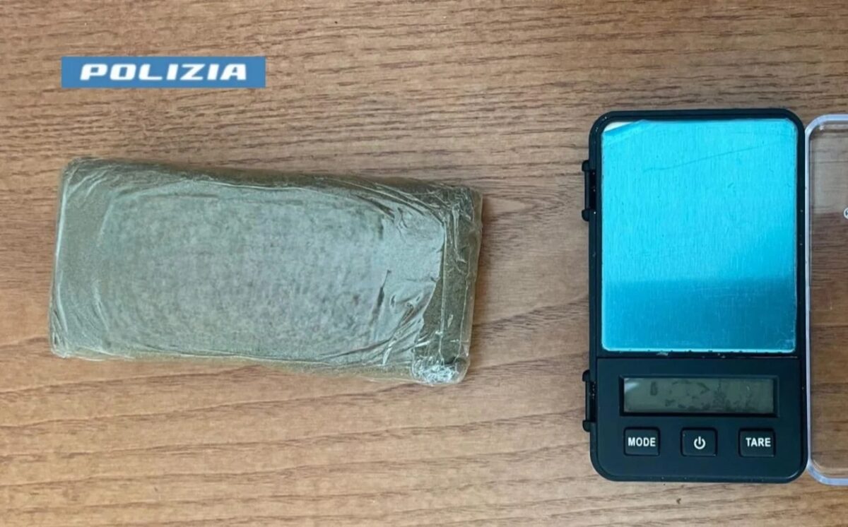 Portici3A Arrestato 31Enne Per
