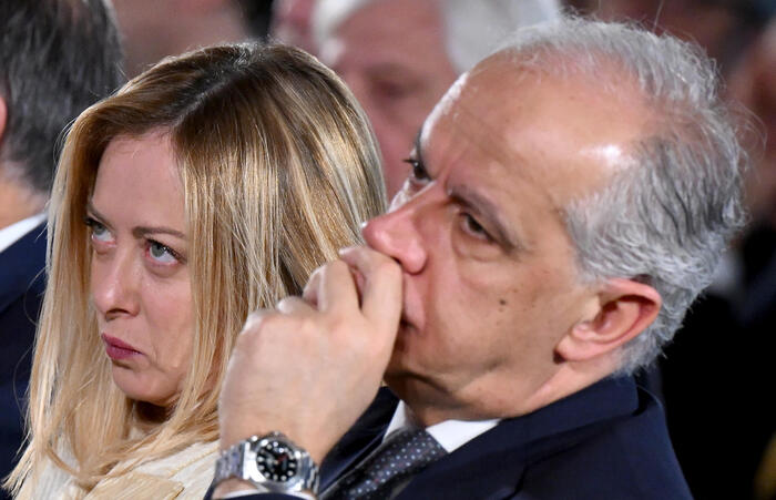Procedimento Contro Giorgia Me