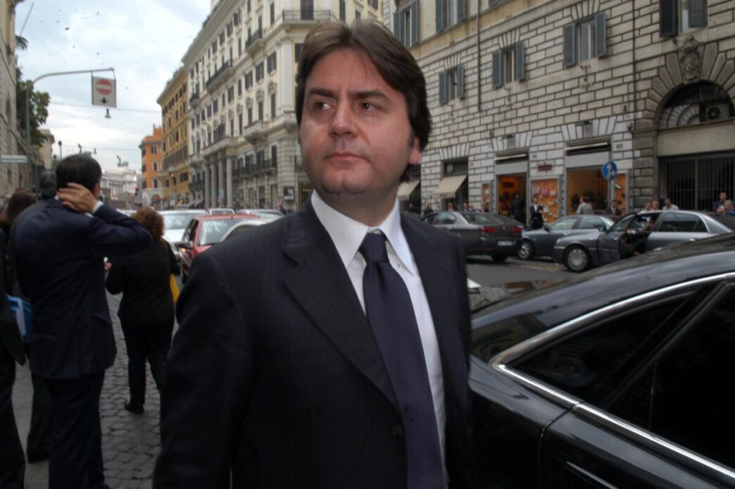 Processo In Arrivo Per Stefano