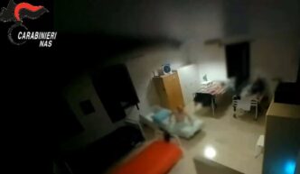 Raid Dei Carabinieri In Una Ca