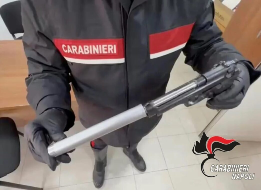 Rapina In Un Negozio Di Telefo