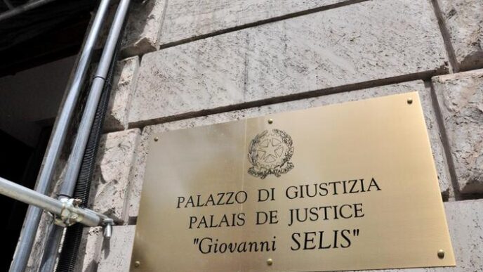 Rinviato A Giudizio Il Maestro