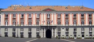 Riunione Cruciale Per I Lavora