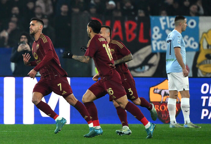 Roma Trionfa Nel Derby Contro