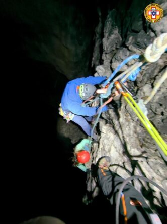 Salvataggio In Montagna3A Tre A