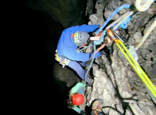 Salvataggio In Montagna3A Tre A