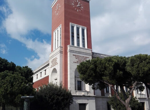 Scontro In Aula A Pescara3A Ten