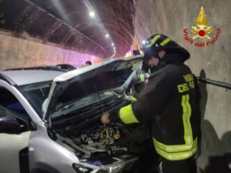 Scontro Tra Sette Auto Nella G