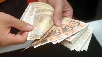 Scoperta Clamorosa3A 800Mila Eu