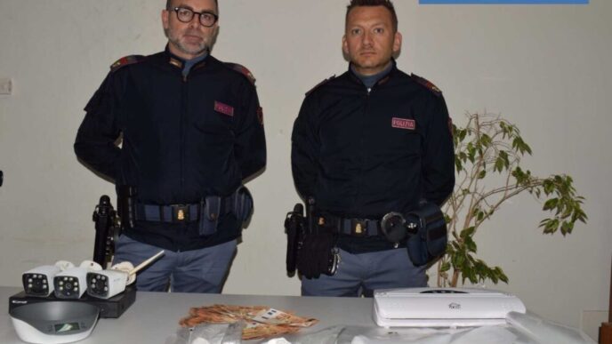Sequestro Di Cocaina E Arresti