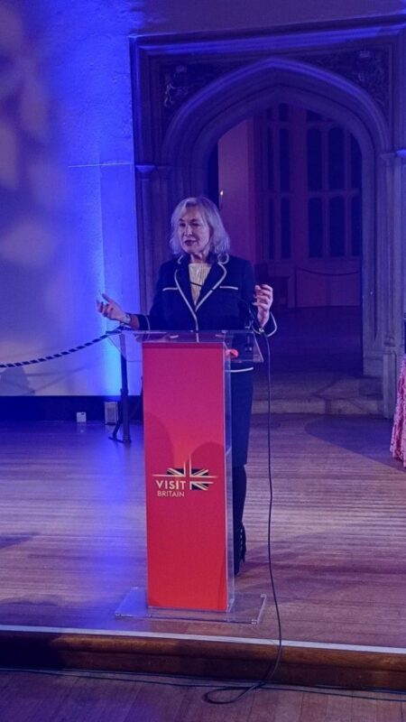 Showcase Britain 20253A Il Cast