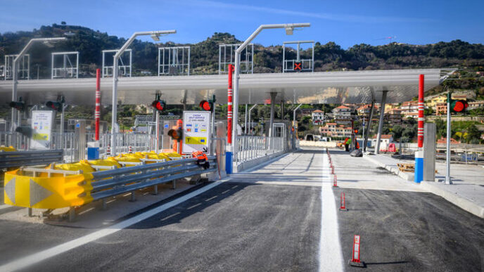 Sventata Operazione Di Traffic