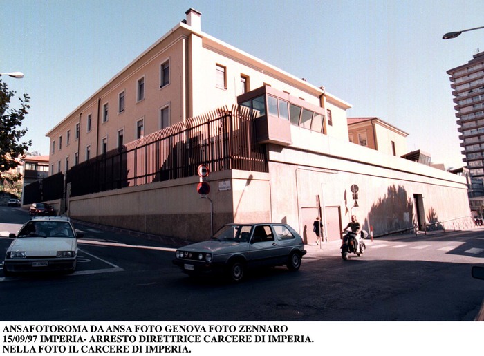 Tentato Suicidio In Carcere A