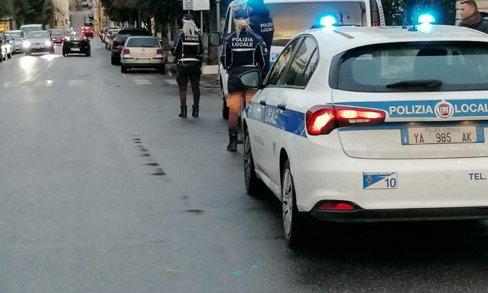 Terracina2C Blitz Della Polizia