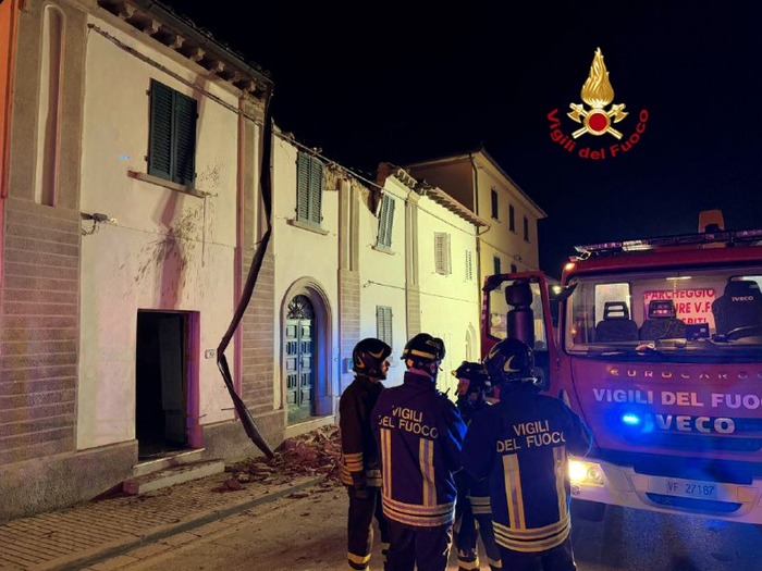 Tetto Di Una Casa In Ristruttu