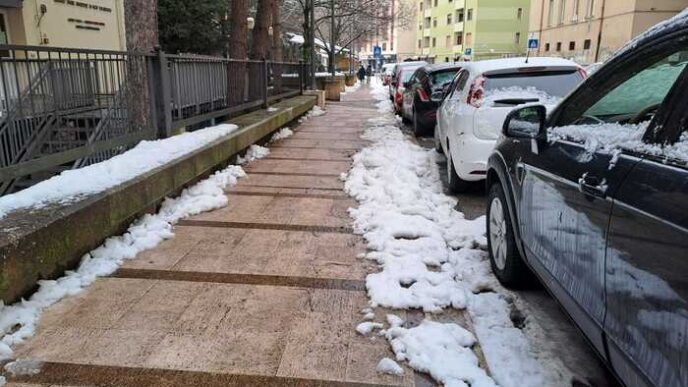 Tornano In Aula Gli Studenti D