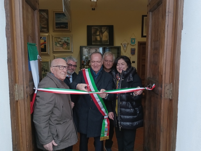 Torre Del Greco3A Inaugurata La 1