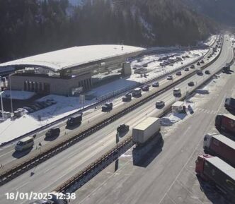 Traffico Congestionato Sull27As