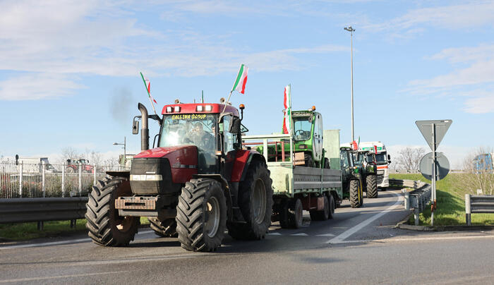 Trattori In Protesta A Brescia
