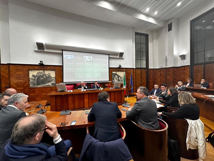 Tre Offerte Vincolanti Per L27E