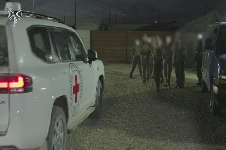 Tre Ragazze Israeliane Liberat
