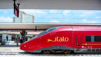 Treno Bloccato Da Napoli A Mil