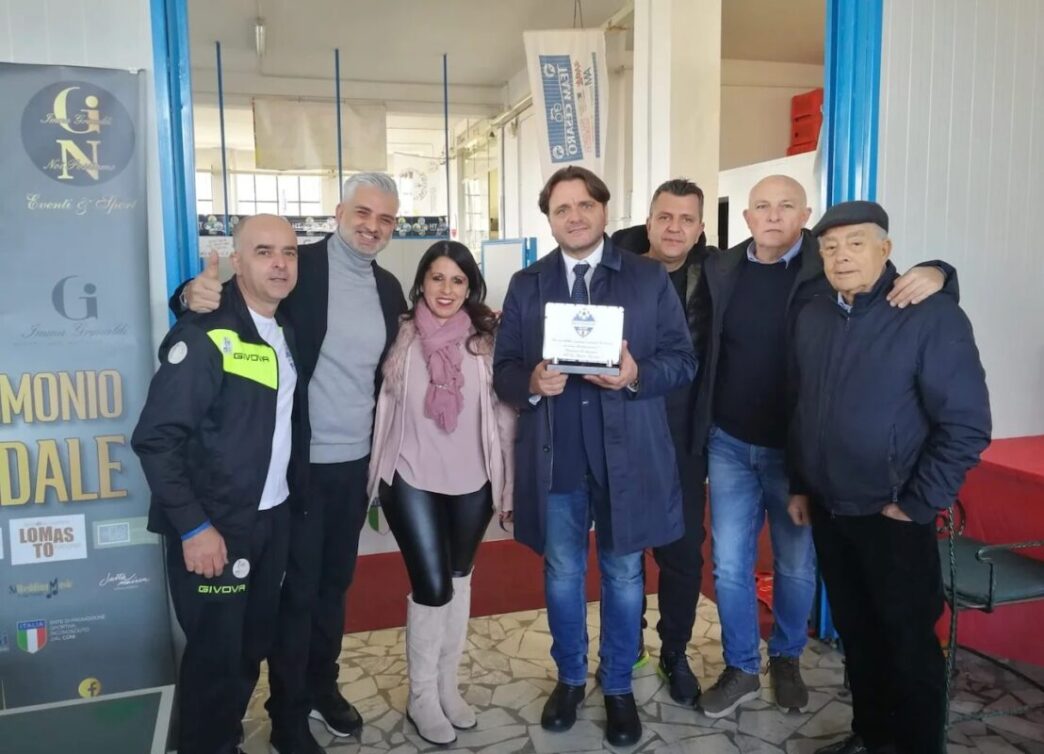 Un Centro Di Sostegno Per Auti