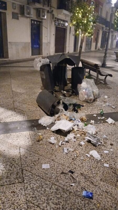 Vandalismi A Fondi3A Raid Nottu
