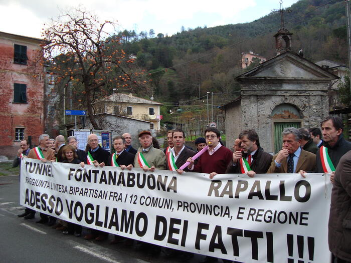 Via Libera Al Tunnel Della Val