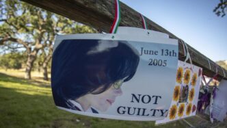 22Surviving Michael Jackson223A U