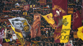 Adesivo Antisemita Allo Stadio