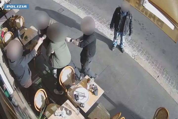 Aggressione A Roma3A Minore Att