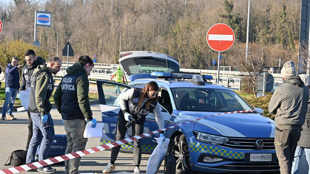 Aggressione A Poliziotti3A Un A