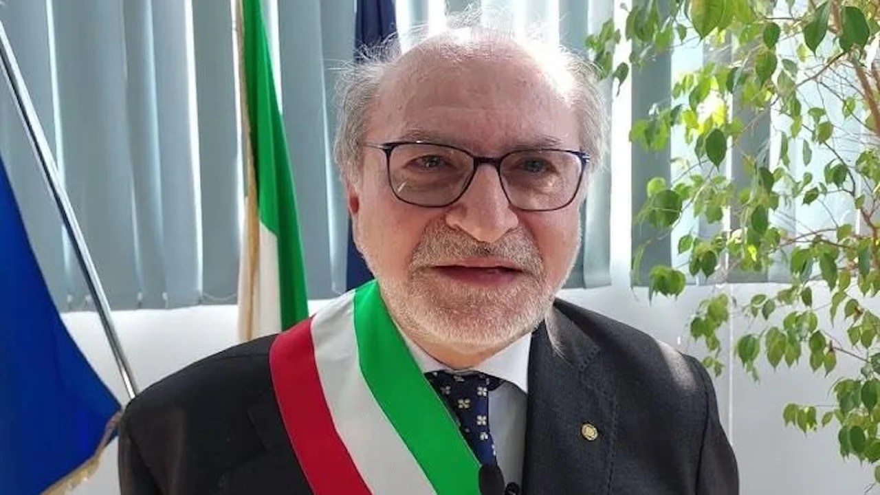 Aggressione Al Commissario Luc