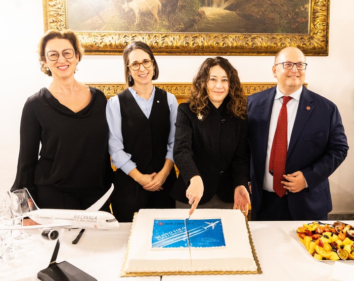 Air Canada Lancia Voli Diretti