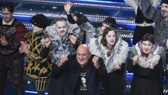 Al Teatro Ariston Cresce Il Me
