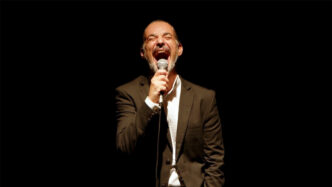Al Teatro Nuovo Di Napoli Torn