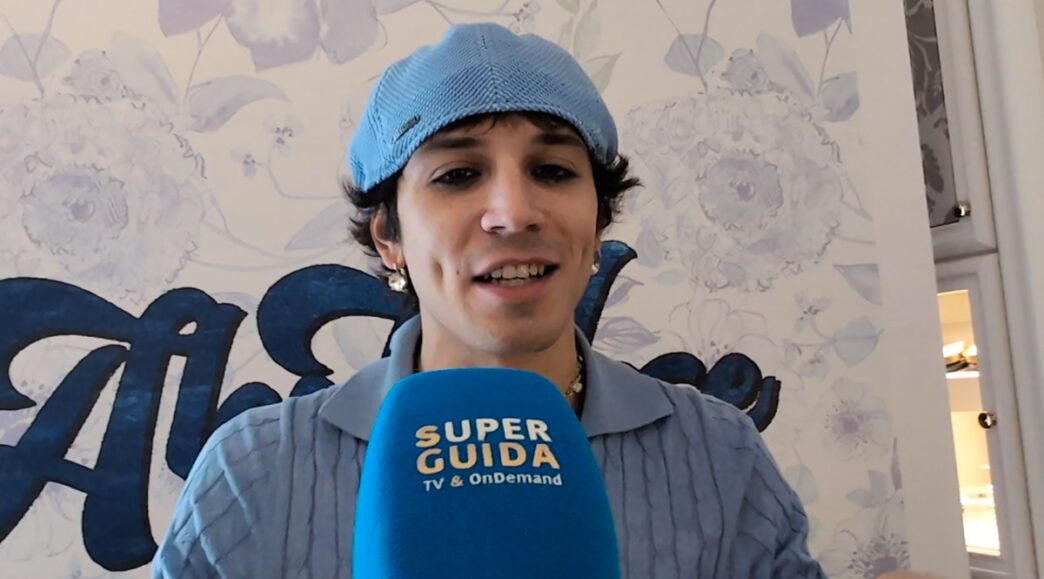 Alex Wyse Si Presenta A Sanrem