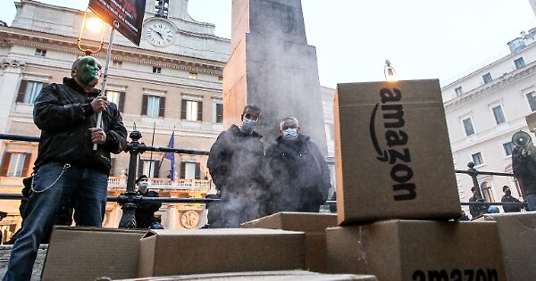 Amazon Condannata Per Mancata